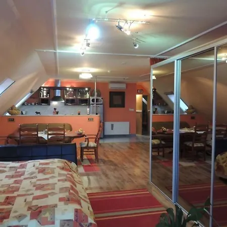 In Buk/nordtransdanubien 35323 Apartamento Bük